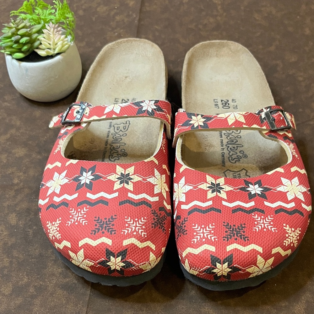 Birki’s Sweater Pattern Clogs Sz EU 40